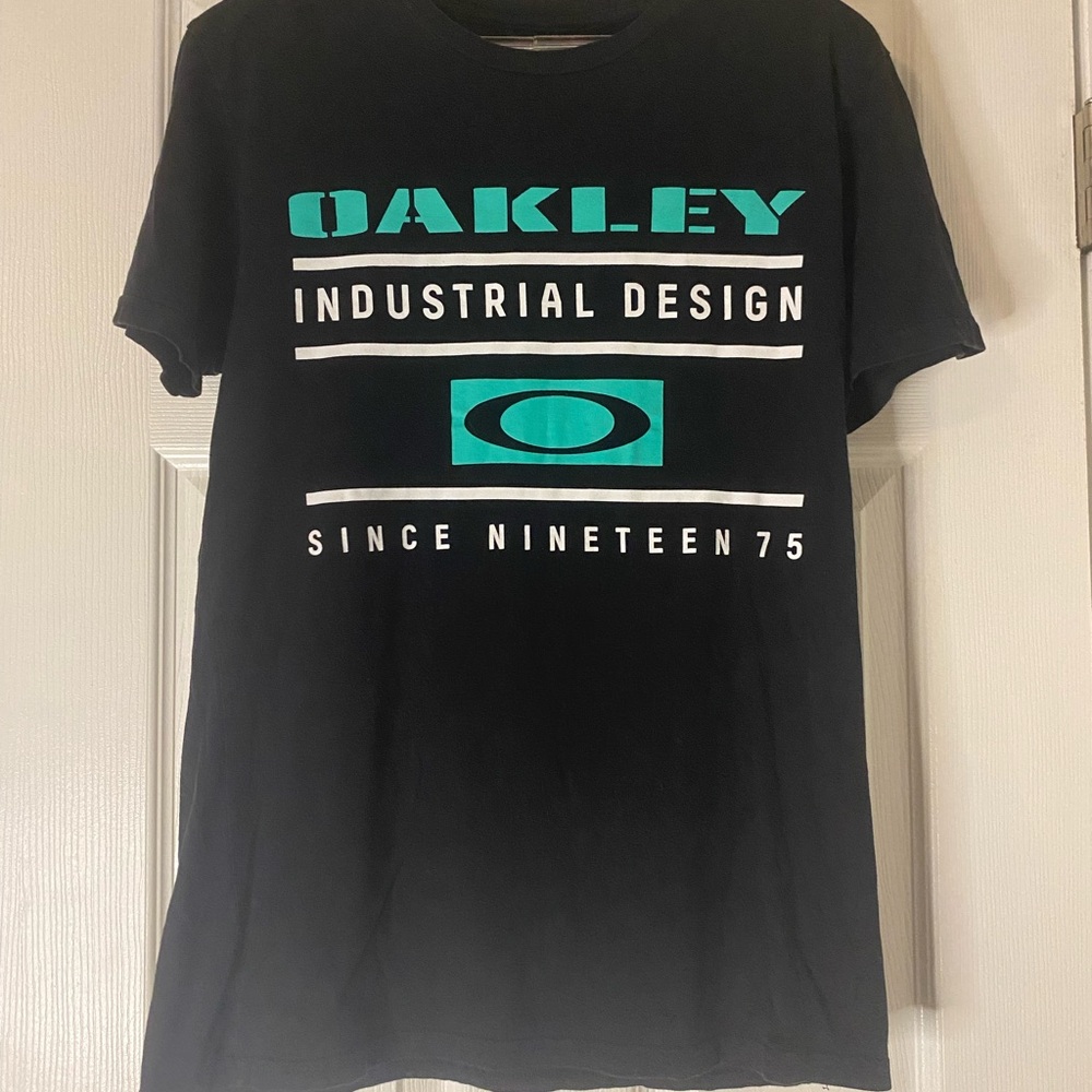 Oakley Black and Teal Graphic Tee